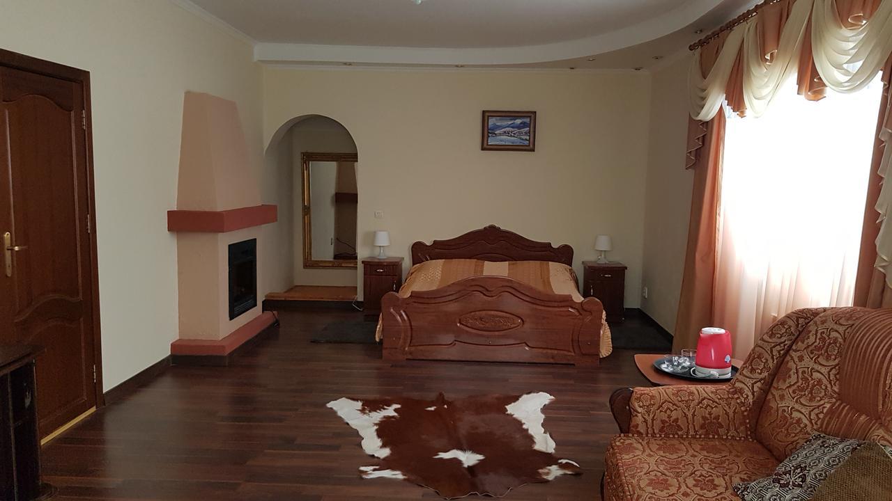 Lara Hotel Solochyn Eksteriør billede